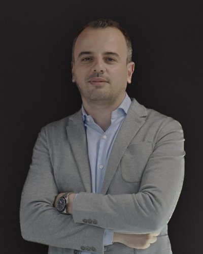 Abdelkader Djellouli - Client Manager